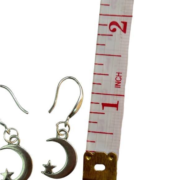 Grace 925 Sterling silver stamped plain half moon and star earrings - Picture 3 of 5